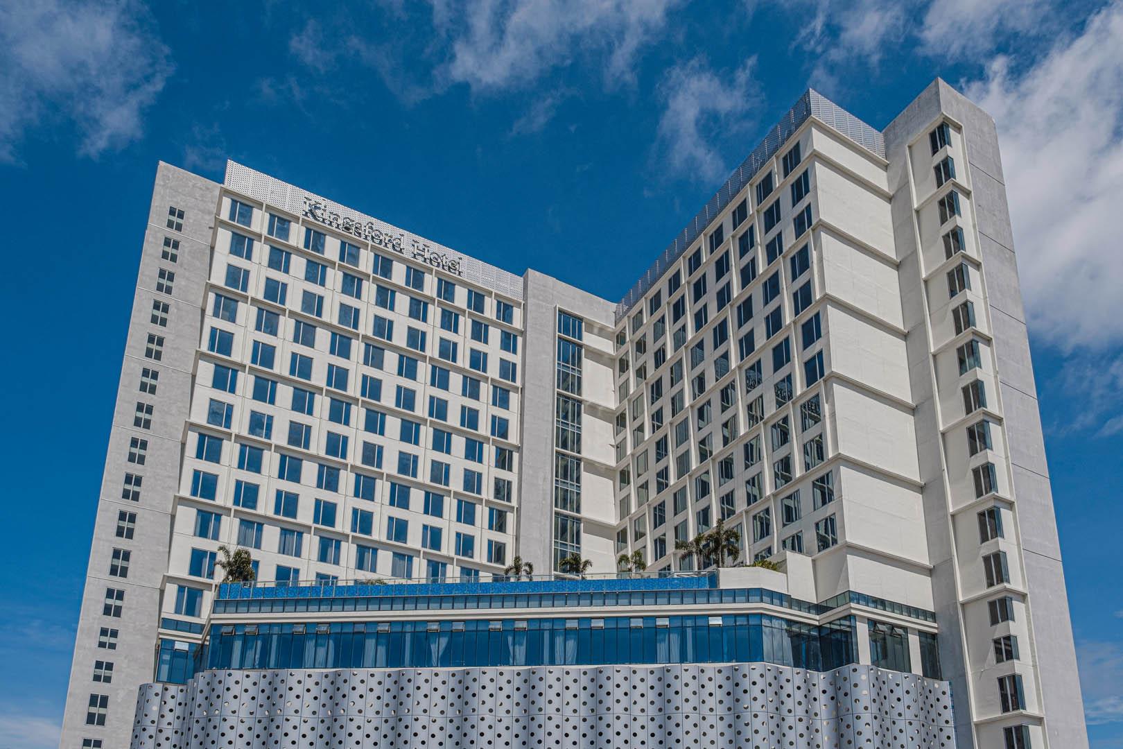 Kingsford Hotel Manila Paranaque City Exterior foto